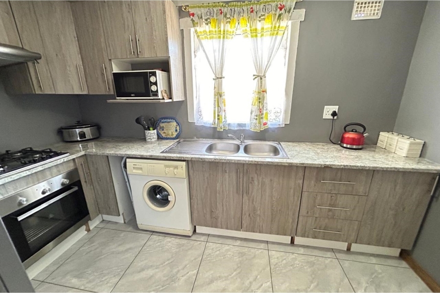 3 Bedroom Property for Sale in Voorbrug Western Cape